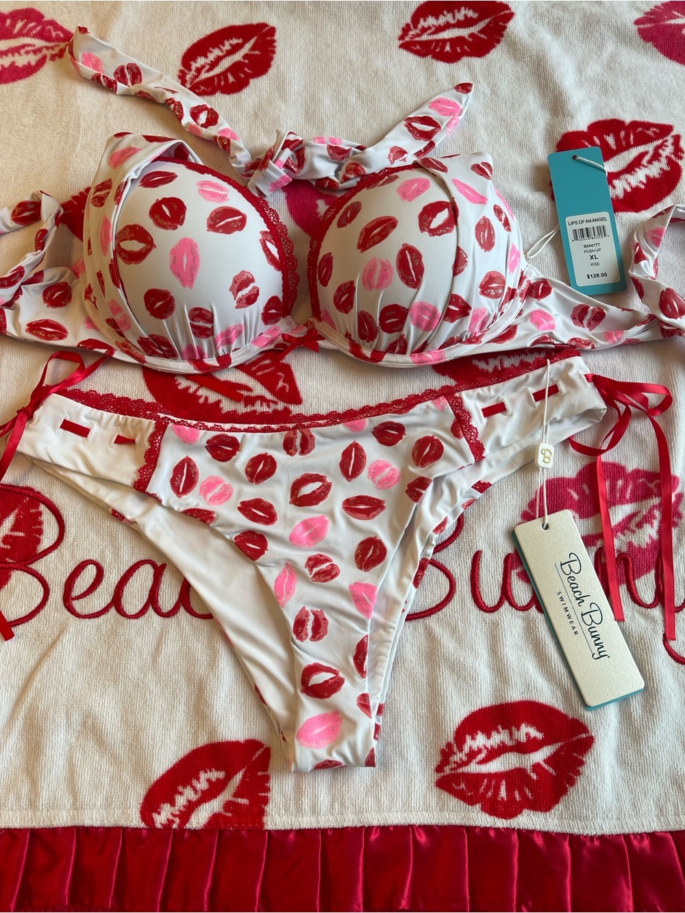 NWT beach bunny bikini XL set Lips of an Angel SOLD OUT on Beach Bunny